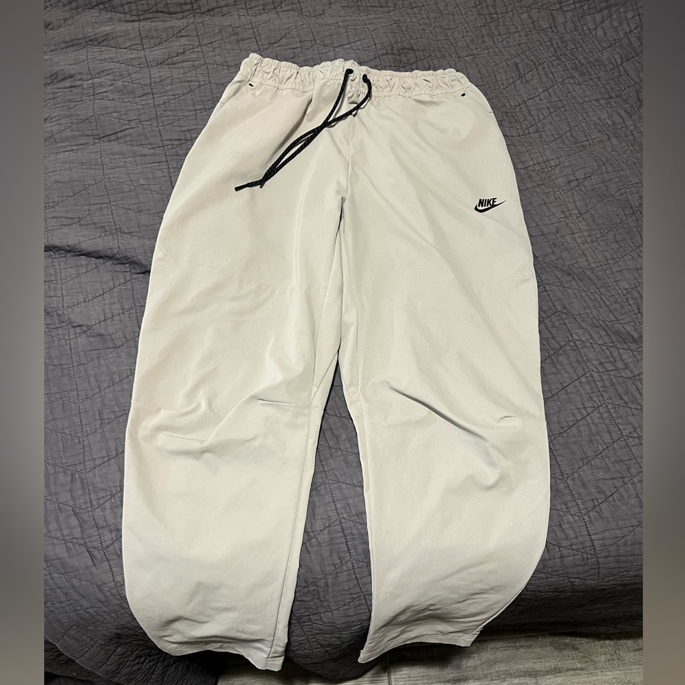 Nike Khaki Tapered Pants/Joggers